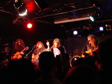 Tesla on Apr 16, 2003 [472-small]