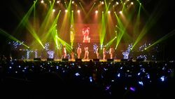 SEVENTEEN on Aug 20, 2016 [397-small]