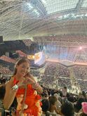 Taylor Swift / Sabrina Carpenter on Mar 9, 2024 [521-small]