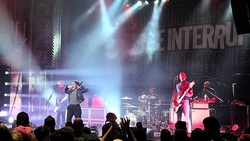 Sum 41 / The Interrupters / Joey Valence & Brae on Apr 21, 2024 [926-small]