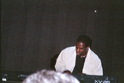 All-Star Jimi Hendrix Tribute Band on Nov 27, 2002 [442-small]