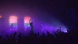 070 Shake / The 1975 on Nov 23, 2016 [639-small]