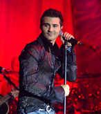 Darius Campbell Danesh on Apr 29, 2003 [703-small]