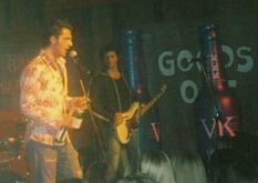 Darius Campbell Danesh on Dec 8, 2002 [793-small]