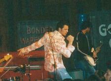 Darius Campbell Danesh on Dec 8, 2002 [802-small]