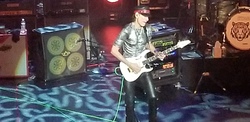 Joe Satriani / Steve Vai on Apr 26, 2024 [901-small]