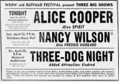 Three Dog Night / Kindred on Apr 28, 1972 [357-small]