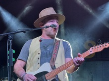 Adam Hood / Drake White and the Big Fire on Apr 26, 2024 [042-small]