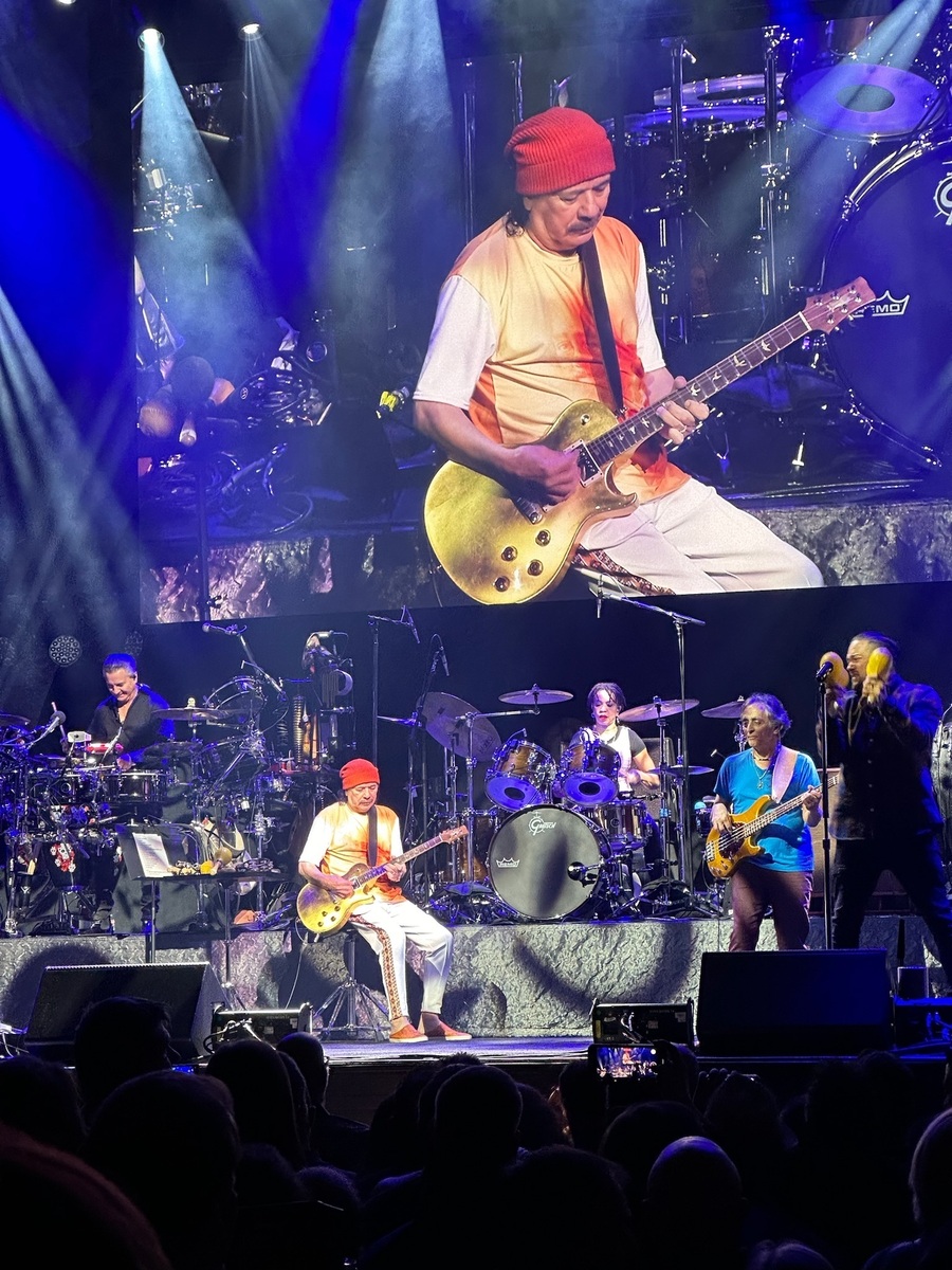 Carlos Santana Concert & Tour History (Updated for 2024) Concert Archives