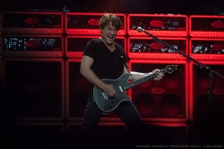 Van Halen / Kool & The Gang on Jun 24, 2012 [145-small]