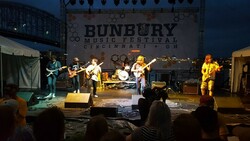 Bunbury Music Festival 2016 on Jun 3, 2016 [955-small]