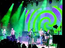 Belle and Sebastian / The Weather Station on May 3, 2024 [898-small]