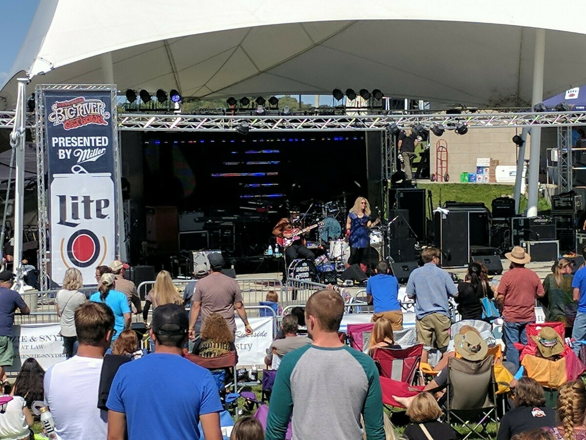 Concert History of RiversEdge Amphitheater Hamilton, Ohio, United