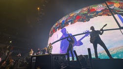 AJR / Dean Lewis on May 9, 2024 [305-small]