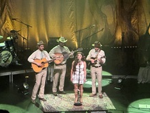 Sierra Ferrell / Jake Kohn on May 10, 2024 [350-small]