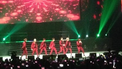 GOT 7 on Nov 14, 2015 [675-small]