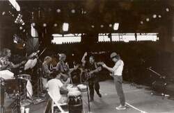 MER - 3rd Anniversary Benefit Concert - Malibu  on May 12, 1985 [792-small]