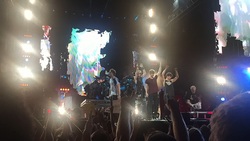5 Seconds of Summer / ONE OK ROCK / Hey Violet on Jul 8, 2016 [779-small]
