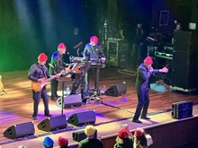 Devo on May 12, 2024 [983-small]