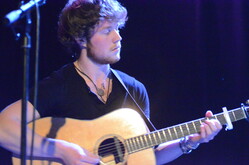 Seth Lakeman on Apr 1, 2014 [592-small]