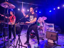 Xiu Xiu on Apr 29, 2023 [497-small]