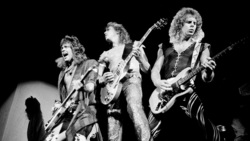 Night Ranger / Van Zant on Aug 21, 1985 [530-small]