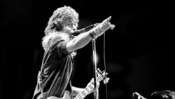 Night Ranger / Van Zant on Aug 21, 1985 [533-small]