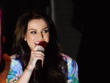 Cher Lloyd on May 29, 2014 [221-small]