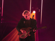 Luke Hemmings / Cafuné on May 21, 2024 [575-small]