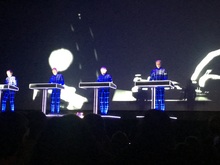 Kraftwerk on Sep 10, 2016 [574-small]