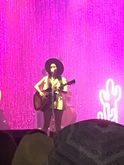 Kacey Musgraves on Sep 30, 2016 [579-small]