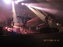 Slowdive / Drab Majesty on May 17, 2024 [071-small]