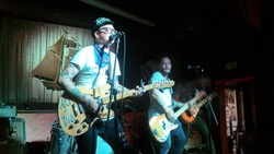 Two Cow Garage / Thin Skin on Aug 14, 2016 [402-small]