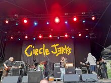 tags: Circle Jerks, Hanover, Lower Saxony, Germany, Faust Wiese - Open Air Gelände - NOFX / Circle Jerks / Scream / Negative Approach / The Last Gang / Clowns on May 25, 2024 [883-small]