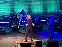 Robert Plant / Suzi Dian / Taylor McCall / Saving Grace on Nov 15, 2023 [571-small]