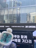 Tomorrow x Together on Jul 23, 2022 [921-small]