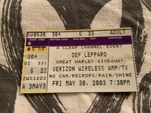 Def Leppard on May 30, 2003 [021-small]