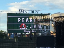 Pearl Jam on Aug 20, 2016 [988-small]