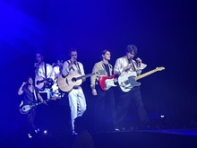 The Vamps / The Aces / Henry Moodie / Patrick Droney on Nov 27, 2022 [144-small]