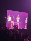 BLACKPINK on Nov 20, 2022 [524-small]