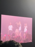 BLACKPINK on Nov 20, 2022 [525-small]