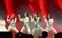 ITZY on Jun 6, 2024 [899-small]