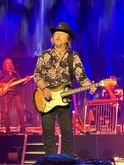 Travis Tritt / War Hippies on Jun 8, 2024 [903-small]