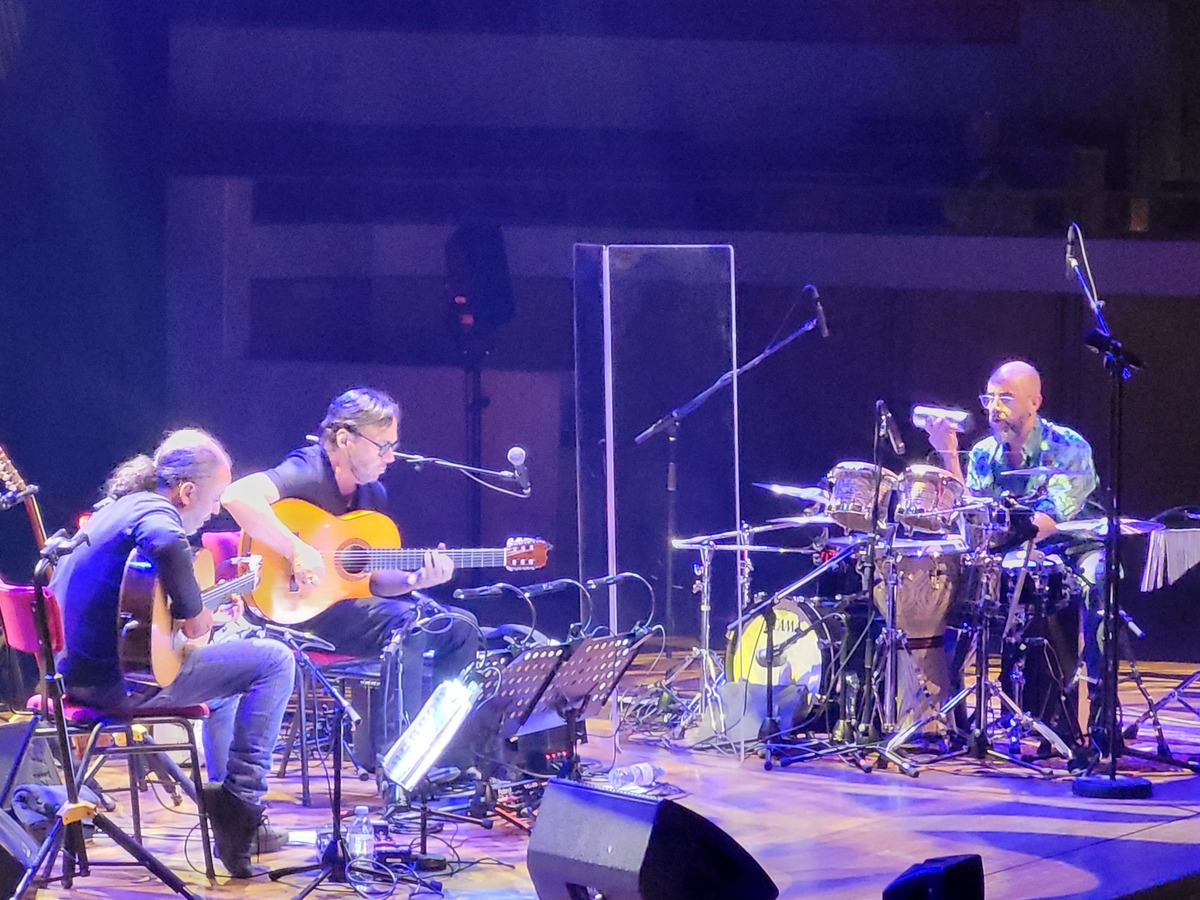 Al Di Meola Concert & Tour History (Updated for 2025 2025) Concert