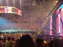Tomorrow x Together on Jun 8, 2024 [251-small]