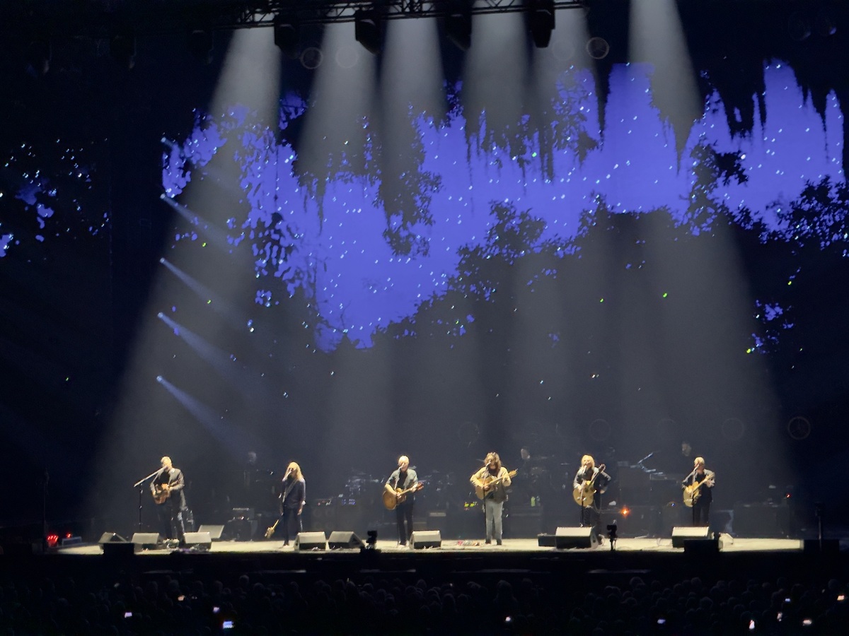 Jun 08, 2024 Eagles / The Doobie Brothers at Coop Live Manchester