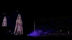 Taylor Swift / Sabrina Carpenter on Nov 26, 2023 [073-small]