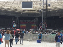 Coldplay / Jon Hopkins / Iza on Nov 7, 2017 [950-small]