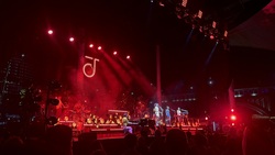 Jacob Collier / Emily King / Lawrence on Jun 12, 2024 [592-small]