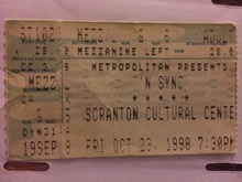 *NSYNC / Britney Spears on Oct 23, 1998 [646-small]